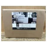 King Egyptian Cotton 700 Thread Count Sheet Set