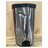 Stainless Steel Trash Can With Foot Pedal