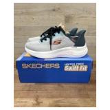 Skechers Swift Fit Sneakers, Size 11