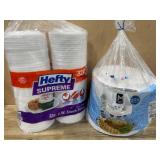 Hefty Supreme and Snack Plates Set