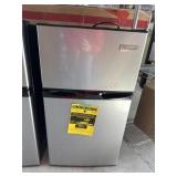Frigidaire 3.1 cu ft mini fridge and freezer
