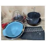 Box of kitchen pans/ popcorn maker and kitchen