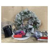 Box with Christmas garland/ serving dish and