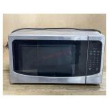 Frigidaire microwave oven (needs cleaned)