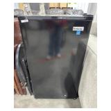 Criterion mini refrigerator