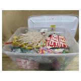 Tote of 4th July and holiday decorations