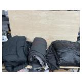 Queen size black comforters