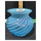 FENTON GLASS BLUE OPALESCENT SWIRL VASE 4 3/4