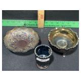 CARNIVAL GLASS 3 PCS 2 BOWLS `1 TOOTHPICK HOLDER