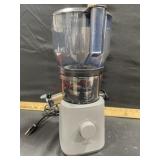 Nama cold press juicer