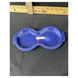 VINTAGE FIESTAWARE INDIVIDUAL CREAM AND SUGAR