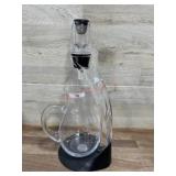 Wine aerator and decanter pitcher