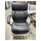 Serta I Comfort Big and Tall ergonomic bonded