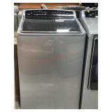 Cabrio by Whirlpool steam top load washer,