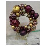 10 inch ornament wreath with stand