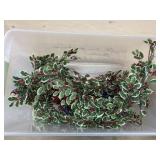 Tote with silk Holly vines