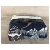 Holiday throw blanket