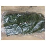 9 Foot lighted garland