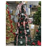 Stripe red ribbon fully decorated pop up tree