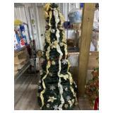 Gold and Silver ornaments Decorated pop up tree