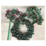 Box with 14 inch wreath and Holly swags