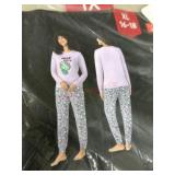 Girls 16/18 hello kitty jammie set