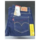 Ladies size 8 levis 314