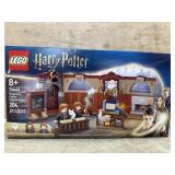 Lego Harry Potter 204 piece castle set