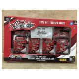 2025 absolute football trading cards appears