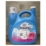 Downy Soft Fabric Conditioner with Cap