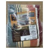 3-Piece King Quilt Set With Striped Design