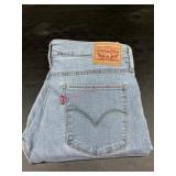 Ladies 314 size 32 levis