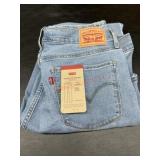 Levis 314 shaping straight jeans