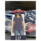 Ladies xl gap v neck