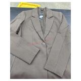 Ladies large express ponte blazer