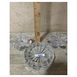 3 PIECE CRYSTAL WINE BOTTLE HOLDER AND CANDLES
