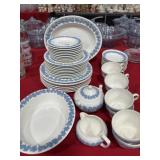 WEDGEWOOD CHINA QUEENSWARE 46 PIECES