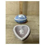 WEDGEWOOD CHINA EGG BOX AND HEART DISH