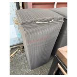 Outdoor keter trash can