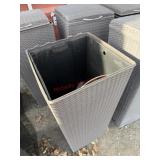 Outdoor keter trash can