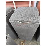 Outdoor keter trash can