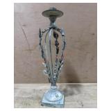 Metal leaf candle stick