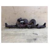 23 inch Squirrel wall hanger coat rack