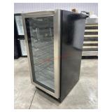 Black 6 rack wine cooler