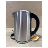 Cuisinart kettle with keep warm function