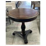 Drexel heritage burl walnut top side table