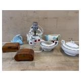 Flat with wall pocket and wall pocket lamp and