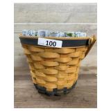 1999 Longaberger May Series Daisy basket with