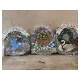 Season hanging plaques