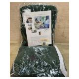 2 Green throw blankets